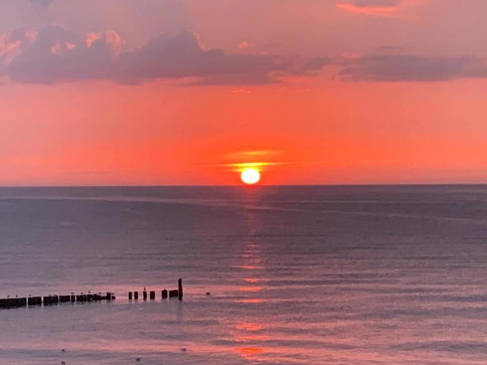 Pensjonat Kaszubianka Ustronie Morskie Bagian luar foto